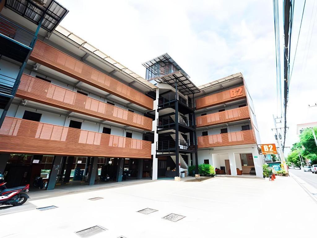 B2 Santitham Boutique & Budget Hotel, Chiang Mai